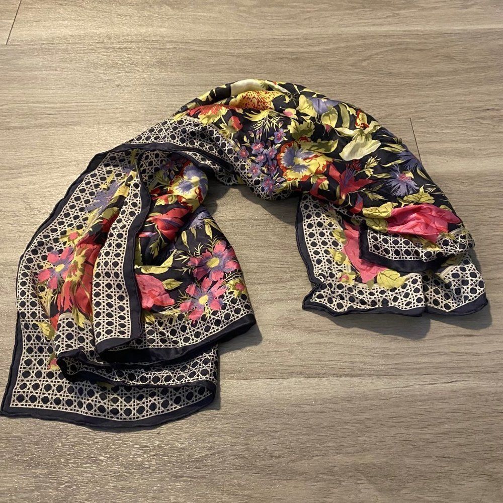 Square fashion floral silk like scarf